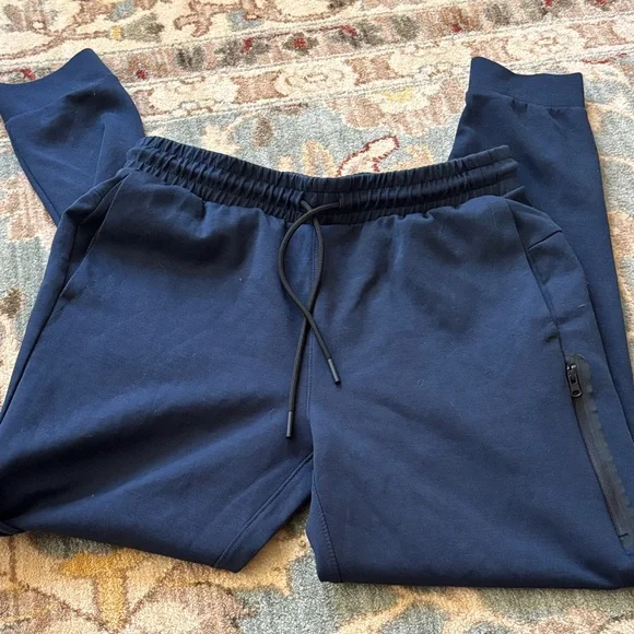 Old Navy Navy Blue Sweatpants - Picture 3 of 4